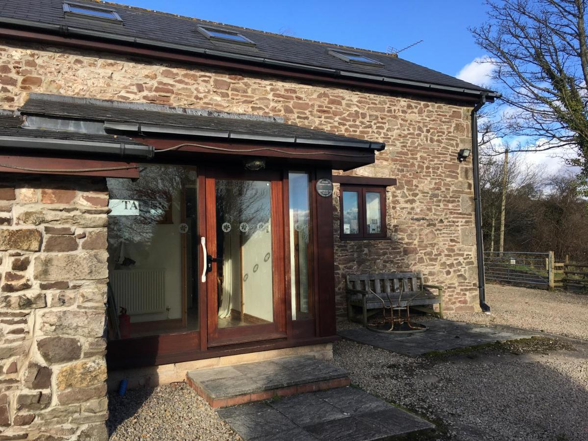 Upper Grippath Farm Holiday Cottages Newport  Luaran gambar